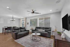 SoCo Desert Edge 4BR/3BA Home With Theater